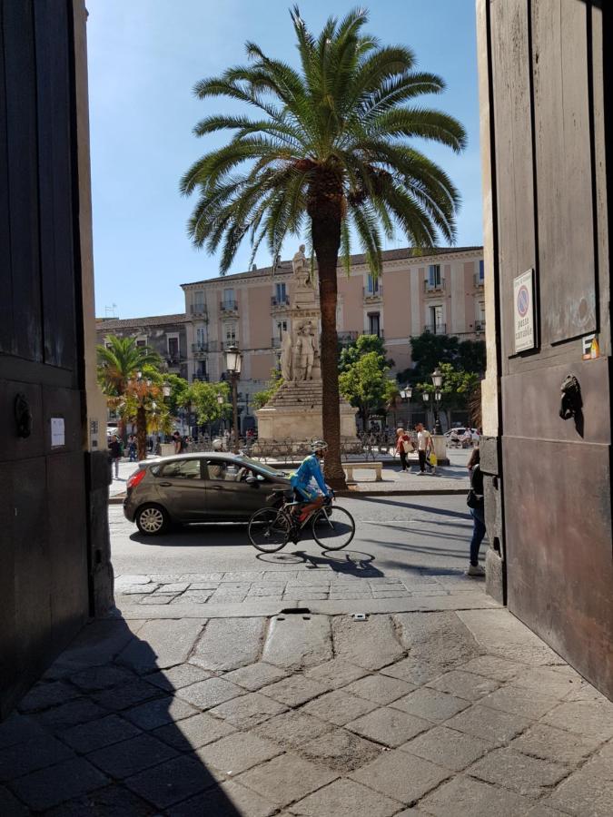 Апартаменты Catania Sicula Folk Экстерьер фото